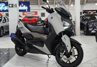 LINDA MOTO SCOOTER CVT YAMAHA XMAX 250 ABS  Ano: 2025/2025--