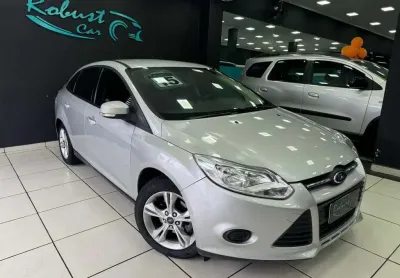 Ford focus 2.0 se plus 16v flex 4p powershift 2015