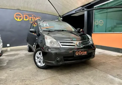 Nissan Livina Flex Automático