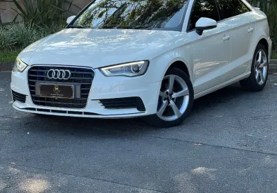 Audi A3 Sedan Attraction 1.4 Aut 2015