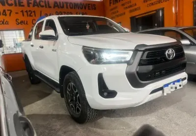  HILUX 2.8 DIESEL 4x4 MECÂNICA – FORÇA, RESISTÊNCIA E CONFIANÇA!
