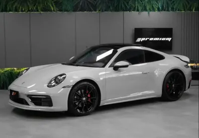 Porsche 911 carrera 2021