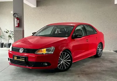 Volkswagen jetta 2.0 tsi highline 211cv gasolina 4p tiptronic 2014