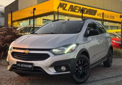 Chevrolet onix hatch activ 1.4 8v flex 5p aut. - prata - 2019/2019
