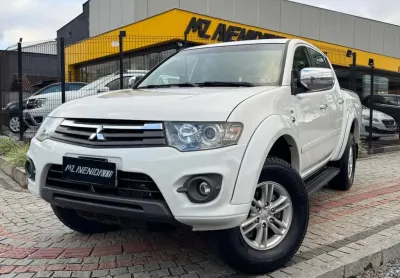 Mitsubishi l200 triton hpe 3.5 cd v6 24v flex aut.  - branca - 2015/2016