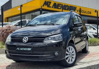 Volkswagen spacefox  sportline/highline 1.6 t.flex - preta - 2010/2011