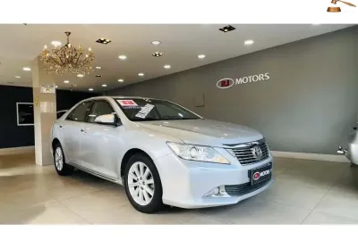 Toyota Camry 2013 3.5 xle v6 24v gasolina 4p automático