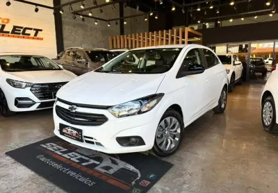 Chevrolet onix joy black 2021