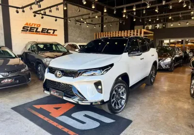 Toyota hilux swsrxa4rd 2025