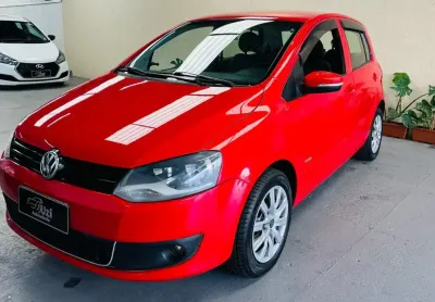 Vw fox 1.0 flex 2012 completo - ar