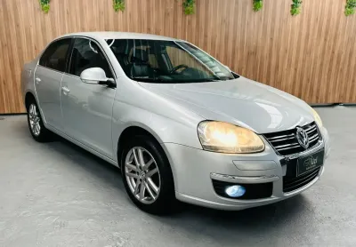 Volkswagen Jetta 2.5 2009 Completo Automático