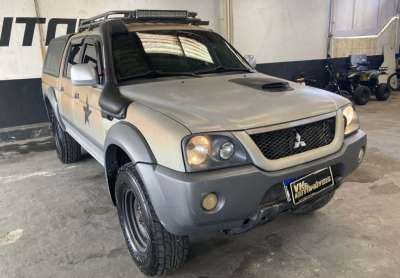 Mitsubishi l200 outdoor 2.5 gls 4x4 cd 8v turbo intercooler diesel 4p manual