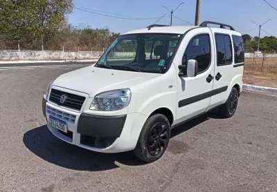 Fiat doblo essence 1.8 flex 16v 7l 2018