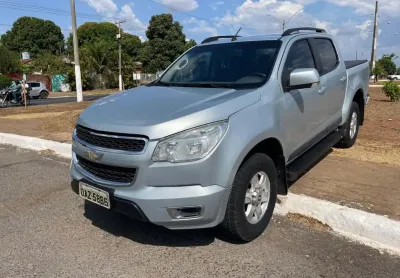 Chevrolet s-10 lt 2.4 flexpower 4x2 cd 2013
