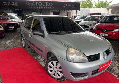 Clio sedan authentique 1.6 – 2007