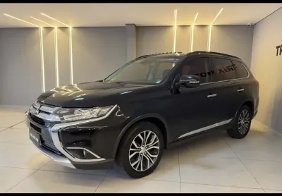 Mitsubishi outlander 2.2 4x4  diesel aut. c/ teto solar c/ 7 lugares