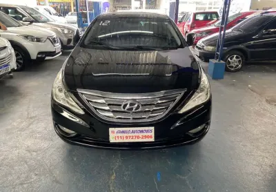 Hyundai sonata gls 2012