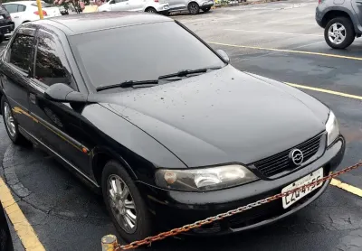 Vectra gls 2.2 aut 2000