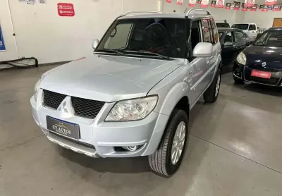 Mitsubishi pajero tr4 flex hp 2011