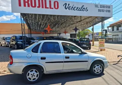 Chevrolet classic 1.0 mpfi life 8v flex 4p manual