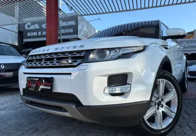 Land rover evoque 2.0 prestige 2013 branca com teto panorâmico – exclusividade e elegância