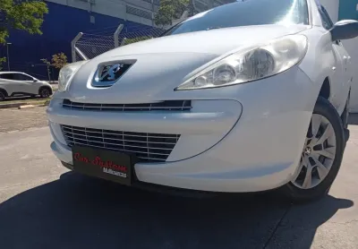 Peugeot 207 xr 1.4 flex 2013 – branco – completo e econômico  .