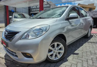 Nissan versa sl 1.6 completo impecavel