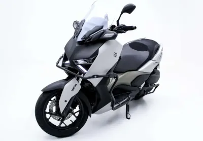 Yamaha xmax 250 abs 2025