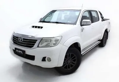 Toyota hilux cd srv d4-d 4x4 3.0 tdi diesel aut 2015