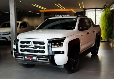 Mitsubishi triton 2026 2.4 biturbo diesel cd katana 4x4 automático