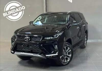 Toyota hilux sw4 2025 2.8 d-4d turbo diesel srx platinum 7l 4x4 automático