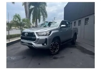 Toyota hilux 2025 2.8 d-4d turbo diesel cd srv 4x4 automático