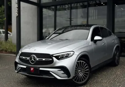 Mercedes-benz glc 300 2025 2.0 mhev amg line coupé 4matic 9g-tronic