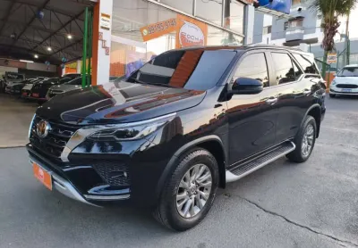 Toyota hilux sw4 2.8 4p srx 4x4 7 lugares turbo diesel automático