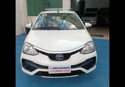 Toyota etios hb xs 15 at 2018