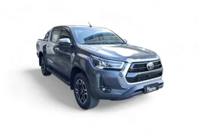 Toyota hilux 2.8 d-4d turbo diesel cd srx 4x4 automático