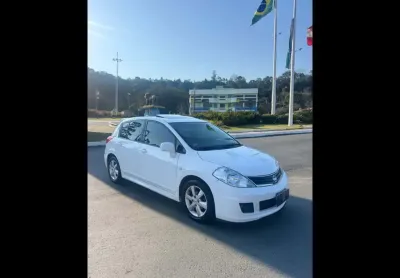 Nissan tiida sl 1.8/1.8 flex 16v  mec.