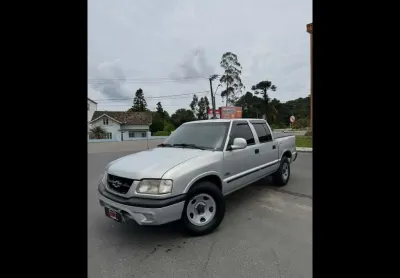Chevrolet s10 s10 2.8 pick-up std 4x2 cd tb int. diesel