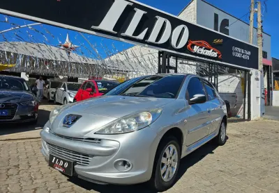 Peugeot 207 xr sport 1.4