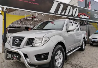 Nissan Frontier E CD 4×4 2.5 Turbo Diesel