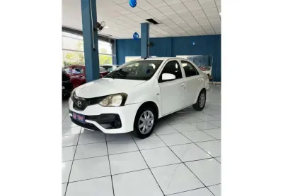 Toyota etios 2019 1.5 x sedan 16v flex 4p automático