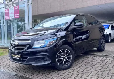 Chevrolet onix 1.4mt lt 2013