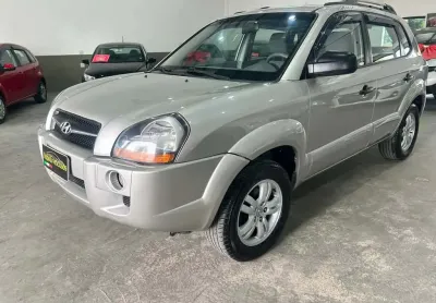 Hyundai tucson 2.0 mpfi gl 16v 142cv 2wd gasolina 4p automático