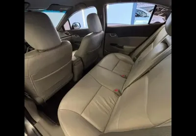 HONDA CIVIC Sedan LXS 1.8/1.8 Flex 16V Aut. 4p