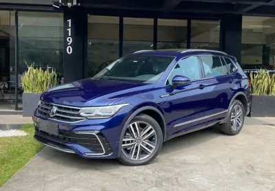 Volkswagen tiguan 2024 2.0 300 tsi gasolina allspace r-line automático