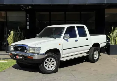 Toyota hilux 2005 3.0 sr 4x4 cd 8v diesel 4p manual