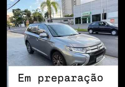 Outlander 2.0 16v 160cv aut.