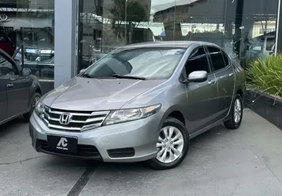 CITY Sedan LX 1.5 Flex 16V 4p Mec.