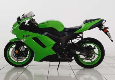 Kawasaki ninja zx6-r 