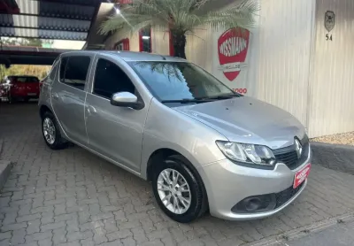 Renault/sandero authentique